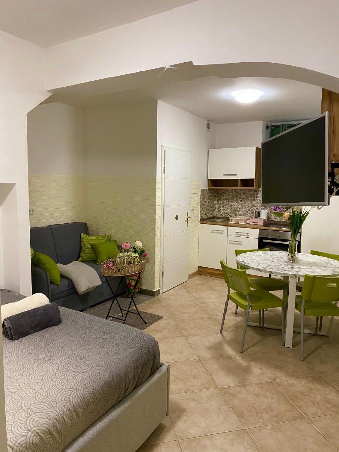 Studio Apartma Sara Apartment Piran Exterior photo